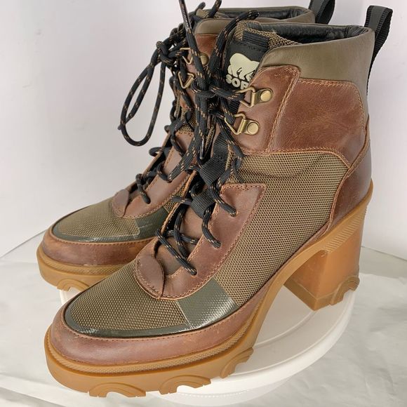 Sorel Shoes - SOREL brex heel lace up boots green brown platform combat boots sz 9 womens